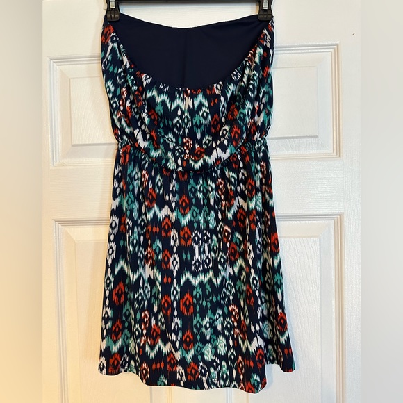 ThreePinkHearts | Mini Strapless Dress (size S) - Picture 3 of 4
